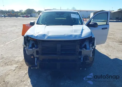 2025 Ford Maverick Xl z USA, uszkodzony, nr VIN 3FTTW8A30SRA95911